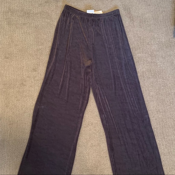 NWT Grey Shiny Lounge Pants - Picture 5 of 8